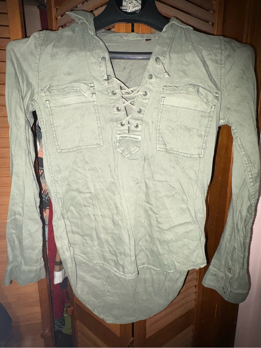 SO criss cross tie top.